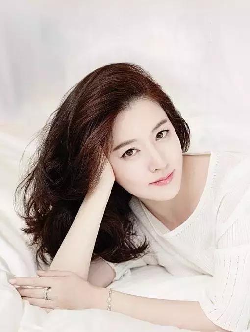 宋轶，从小透明到壕气逼人的华丽蜕变