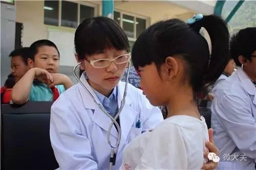 昆明医学院录取分数线，解读与趋势分析