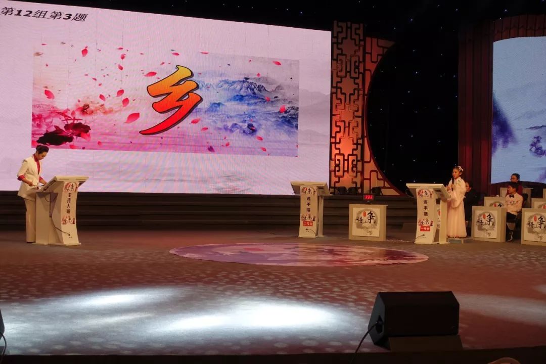 神彩争霸，一场关于智慧与勇气的终极对决