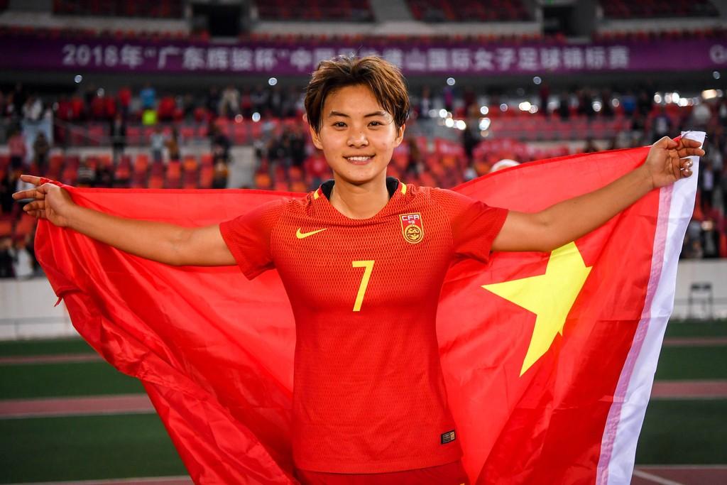 女足英格兰对哥伦比亚，一场激情与策略并重的较量