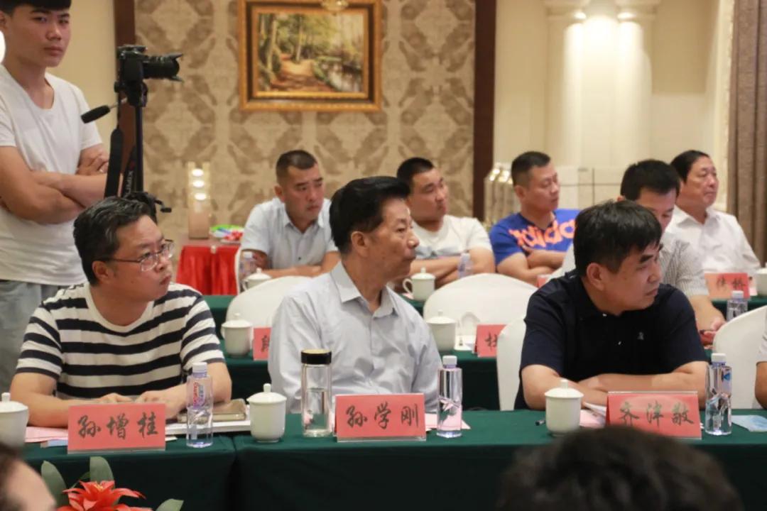 今日重点新闻全球视野下的新动向，科技、经济与环保的交织乐章