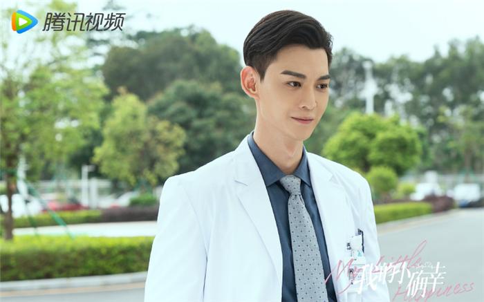 快乐8选10中5能中多少钱，揭秘彩票中的小确幸
