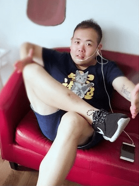 澳门六肖王小胖，从网络红人到生活达人的蜕变